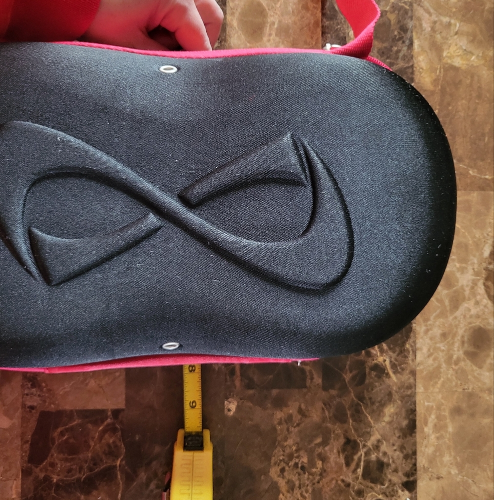 NFinity Vengeance Cheer Shoe Carrying Case/Shoe Bag CASE ONLY-For Size 8 shoes - Picture 4 of 5